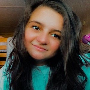 Meet your Posher, Regina